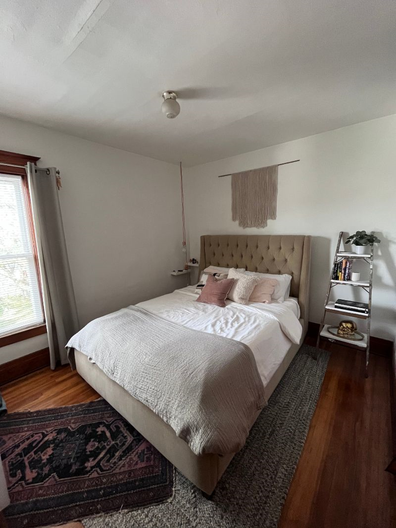 Bright Upstairs Unit in Vibrant North Buffalo - Photo 3