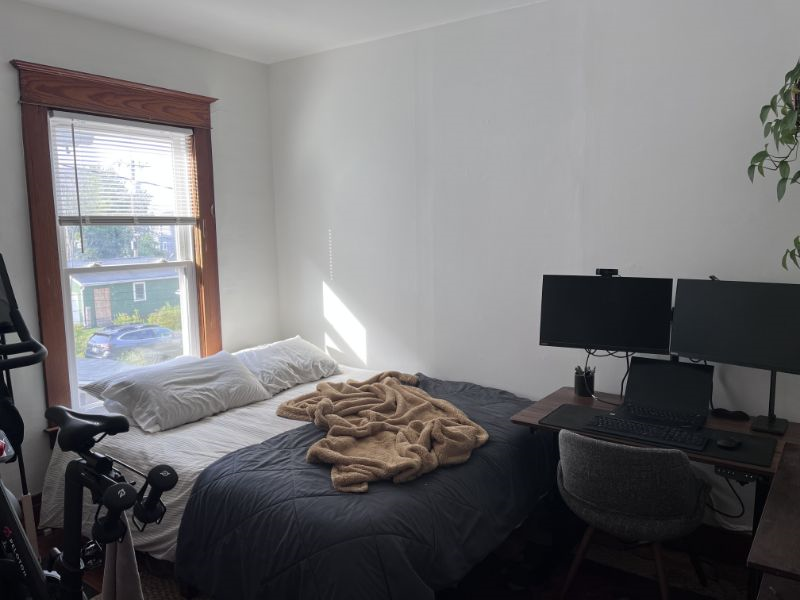 Bright Upstairs Unit in Vibrant North Buffalo - Photo 4