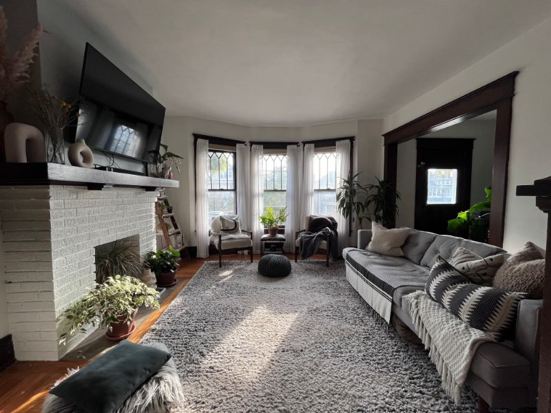 Bright Upstairs Unit in Vibrant North Buffalo - Photo 1