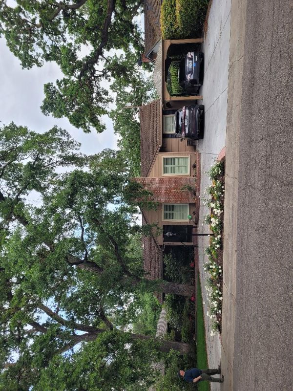Mays Cottage - Experience Tranquil Living in a Private Cottage with Pool, Hot Tub, and Scenic Surroundings in Stockton, CA - Photo 2