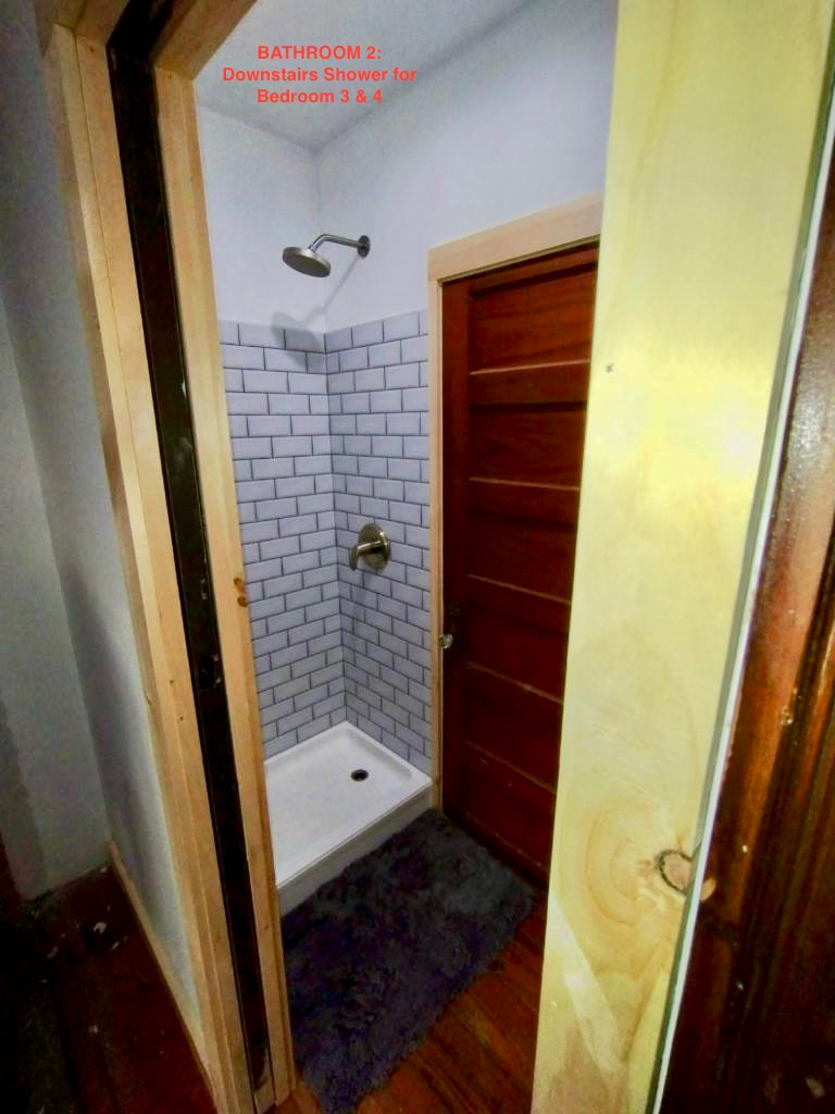 Large Bedroom with private exterior door to beautiful garden - great for pets - Photo 6
