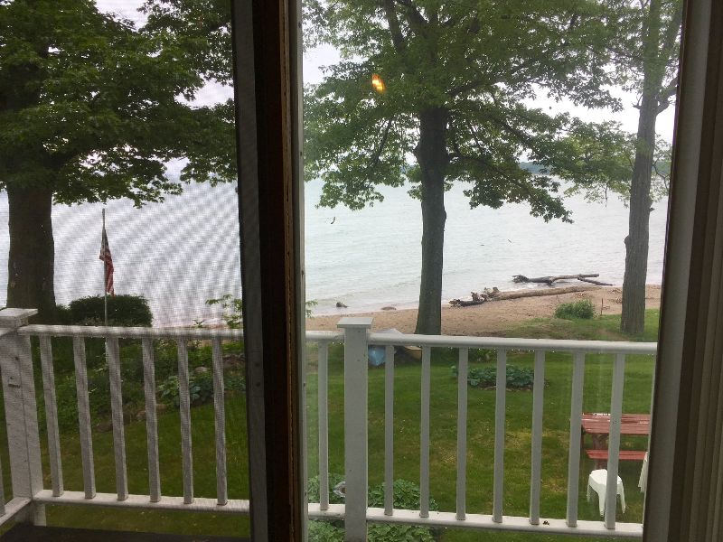 Lakefront home  on Grandview Bay - Photo 5