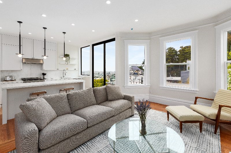 SF VIEWS -- Entire Top Floor 2 BR/1 BA in Ashbury Hghts - Photo 1