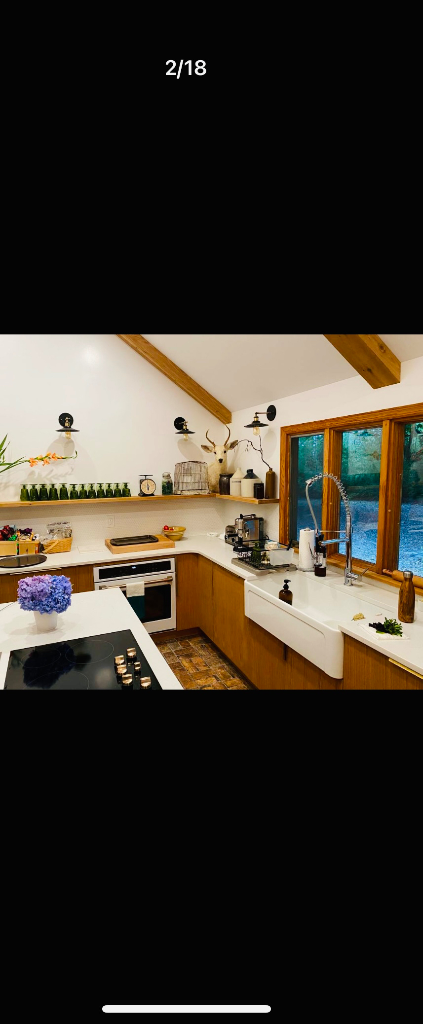 LARGE SALTBOX HISTORICAL HOME WALKING DISTANCE TO THE BAY - Photo 1