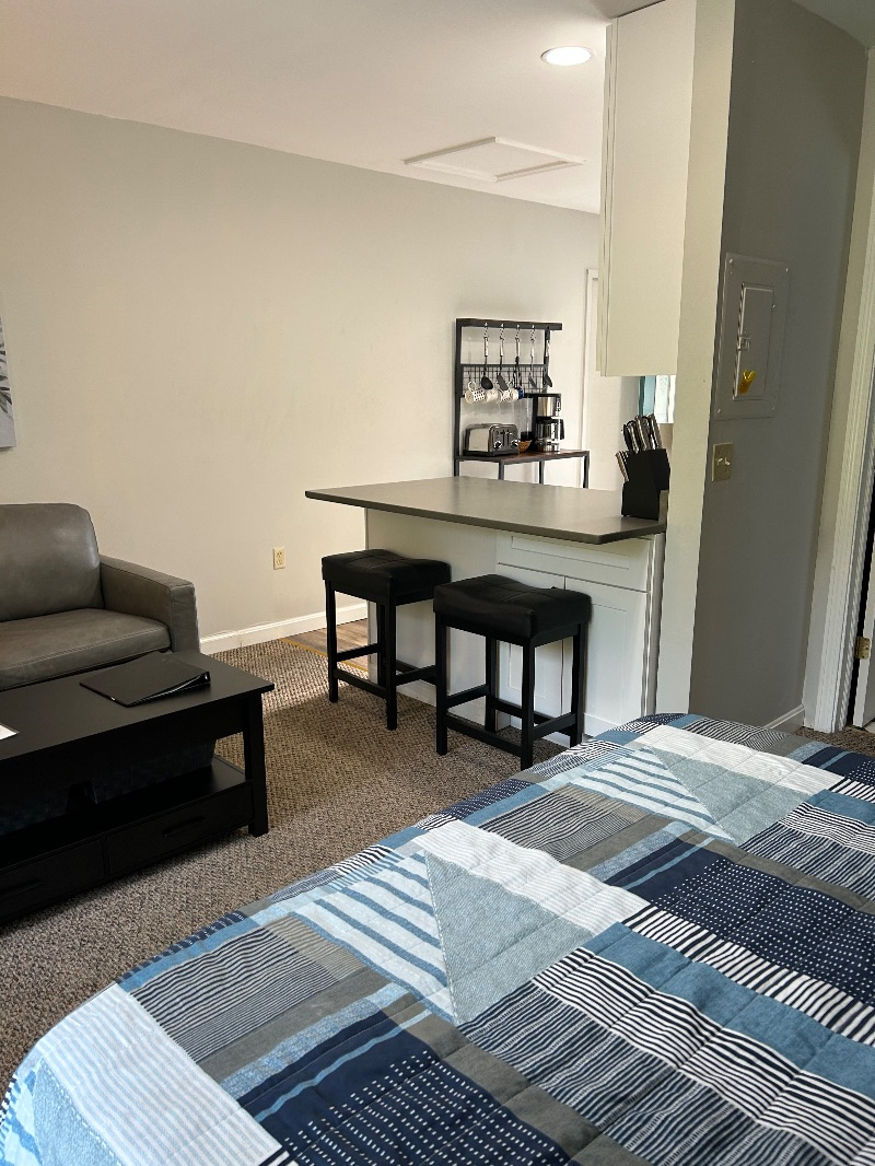 Studio Apt Notch Glen Rentals - Photo 8