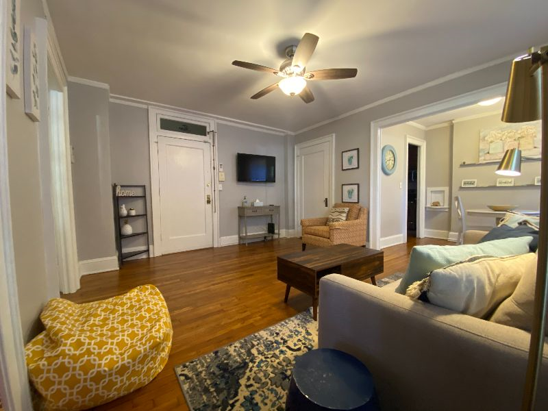 Forsyth Executive Rental - Photo 2