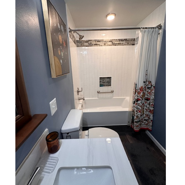 Spacious Room Available in Quiet Riverton - Photo 11