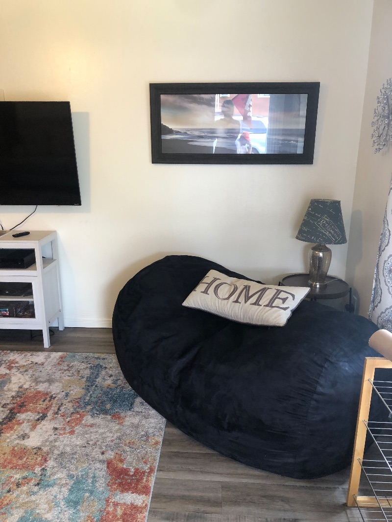 Howdy Casa - 3bedroom/2bath duplex with parking in front - Photo 4