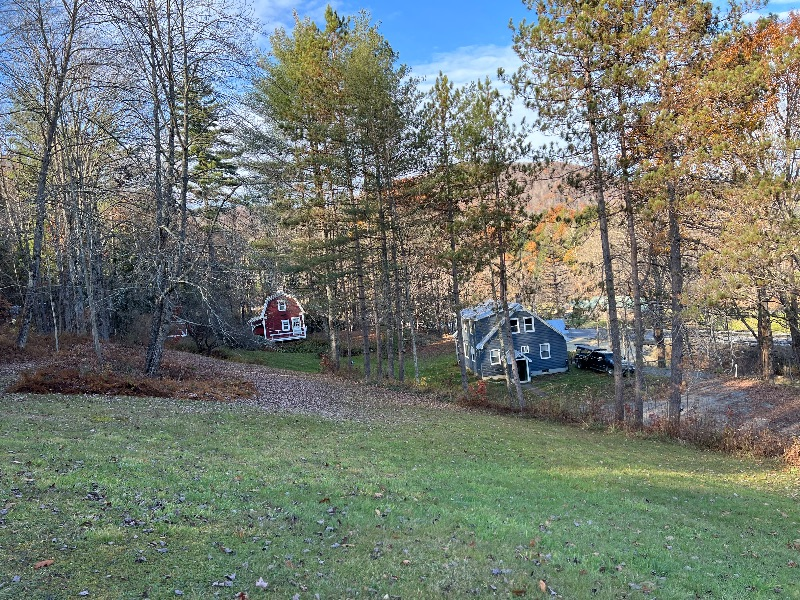 Quiet Retreat close proximity to Rutland Regional and Dartmouth - Photo 4