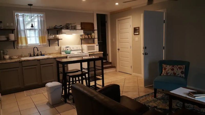 Charming Apartment at Ettle House: Privacy,... - Photo 3