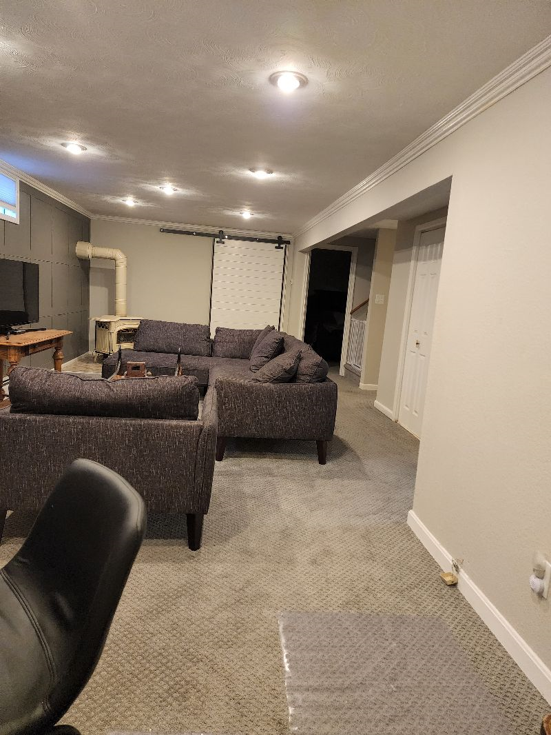 Basement Apt - Photo 10