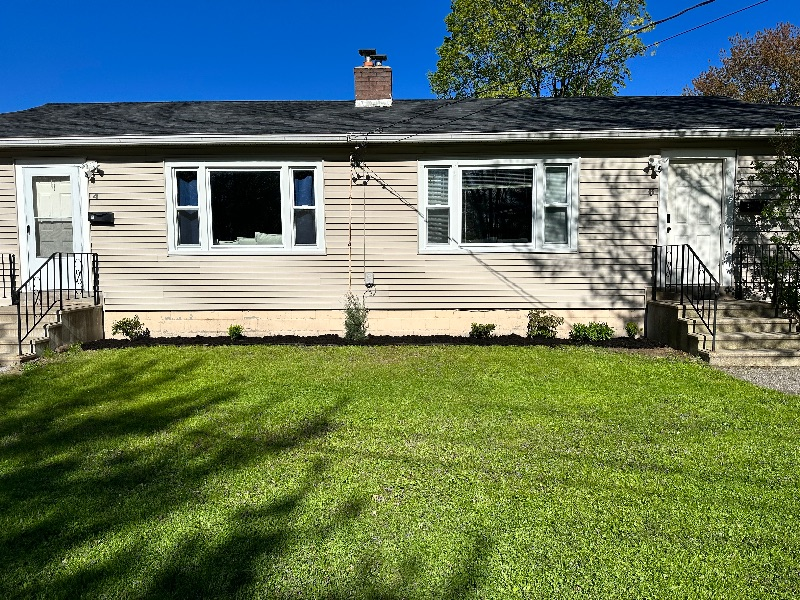 2 Bedroom within 2 miles from UVMMC -in unit W/D - Photo 4
