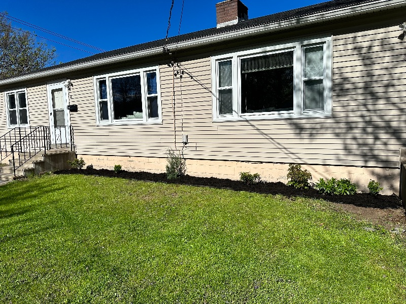 2 Bedroom within 2 miles from UVMMC -in unit W/D - Photo 6