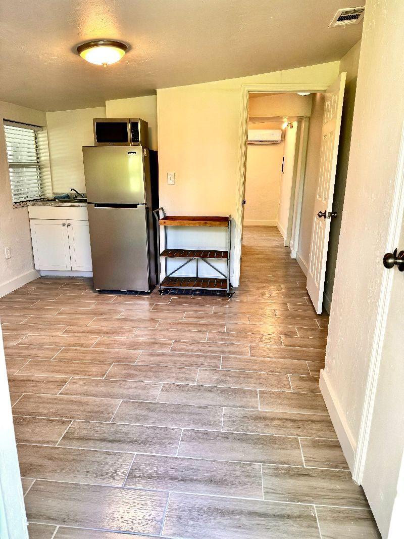 1 Bedroom Studio/Apt near Downtown Ft Myers