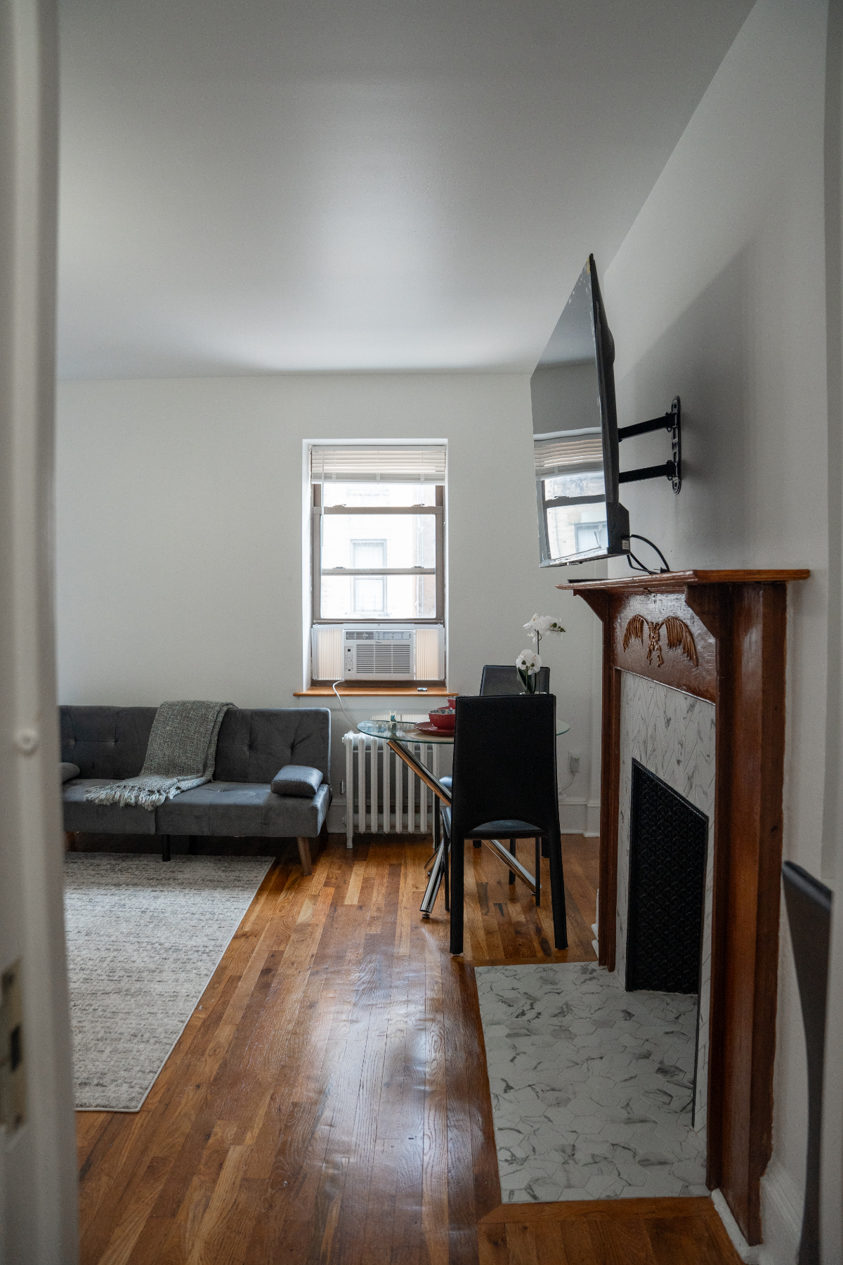 Historic Striver's Row Apartment - Photo 4