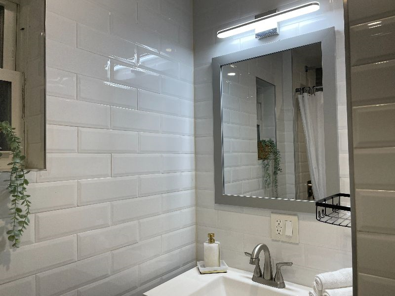 Perfectly Located Modern 2BR With Private Backyard Central Air and Washer and Drive and Plenty Trans - Photo 8