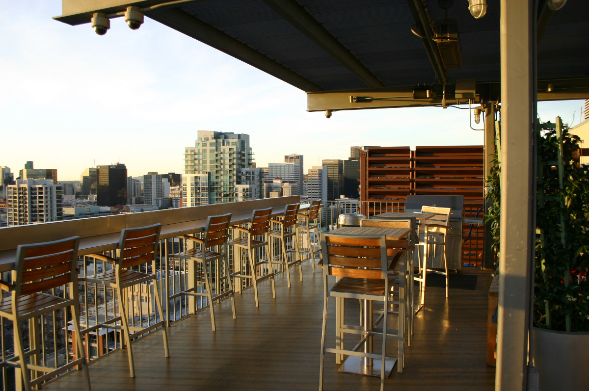 Private Downtown Condo in Trendy East Village - Photo 2