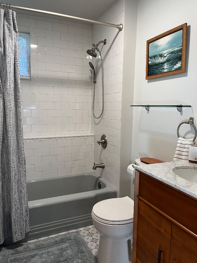 Sweet Freshly Renovated 1 bedroom cottage - Photo 4