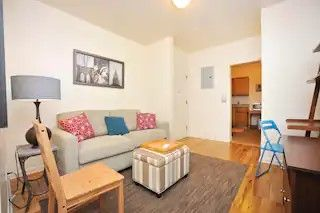 Prime Studio Apartment in the Heart of Manhattan - Photo 3