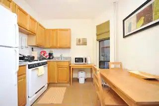 Prime Studio Apartment in the Heart of Manhattan - Photo 4