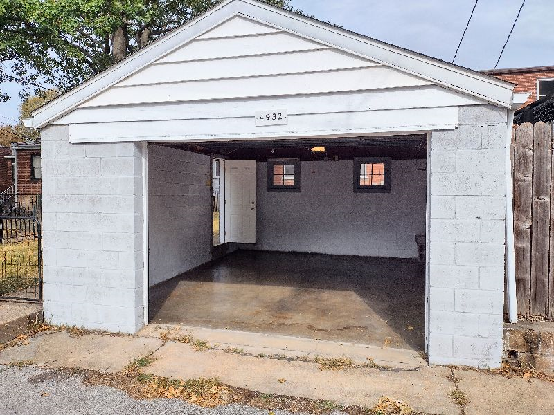 4932 Gresham Saint Louis MO 63109 - Photo 5