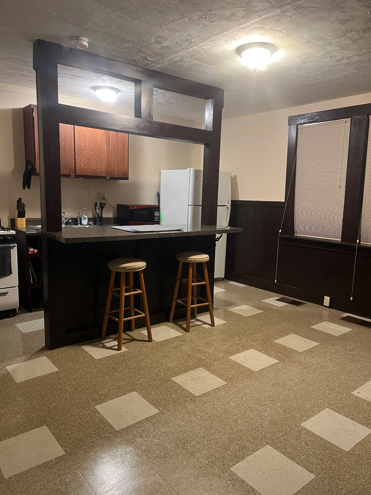 Studio Apartment centrally located between 3 hospitals - Photo 4