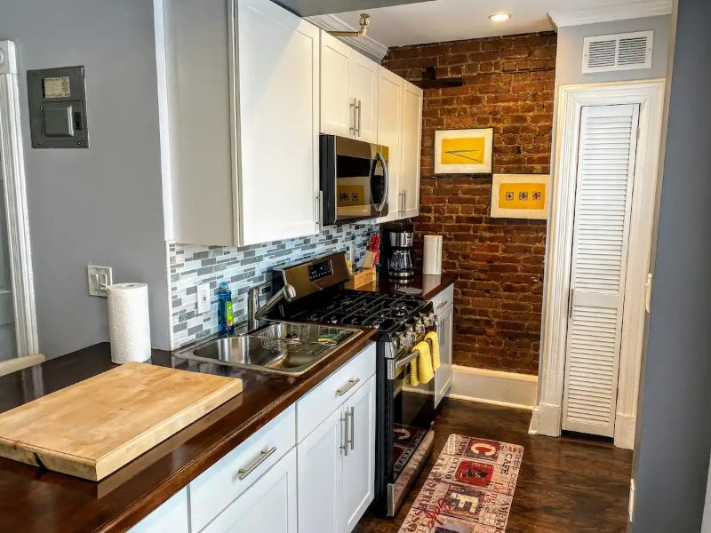 Charming Brooklyn Brownstone - Photo 3