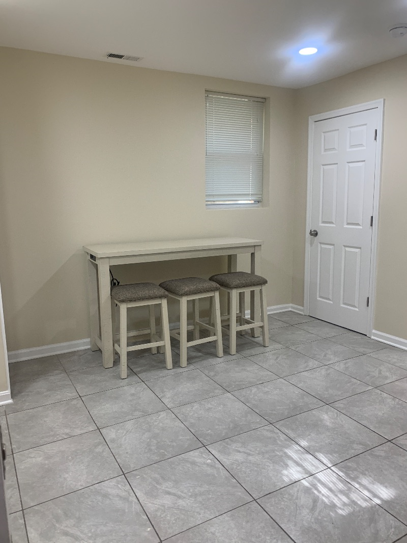 Private Basement Studio Apt in Congress Heights with Parking - Photo 10