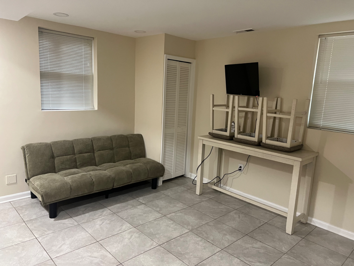 Private Basement Studio Apt in Congress Heights with Parking - Photo 9