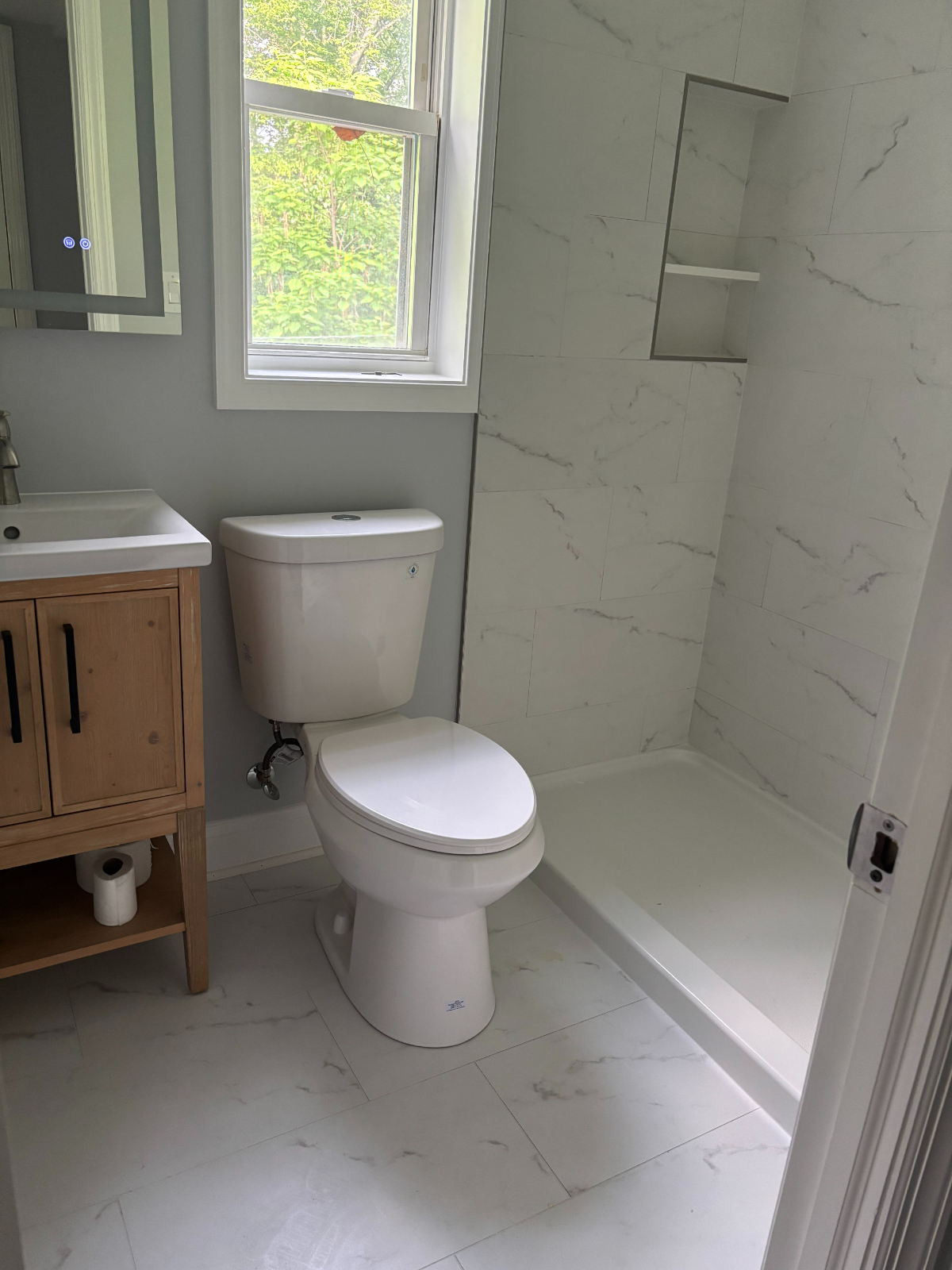 Private Basement Studio Apt in Congress Heights with Parking - Photo 5