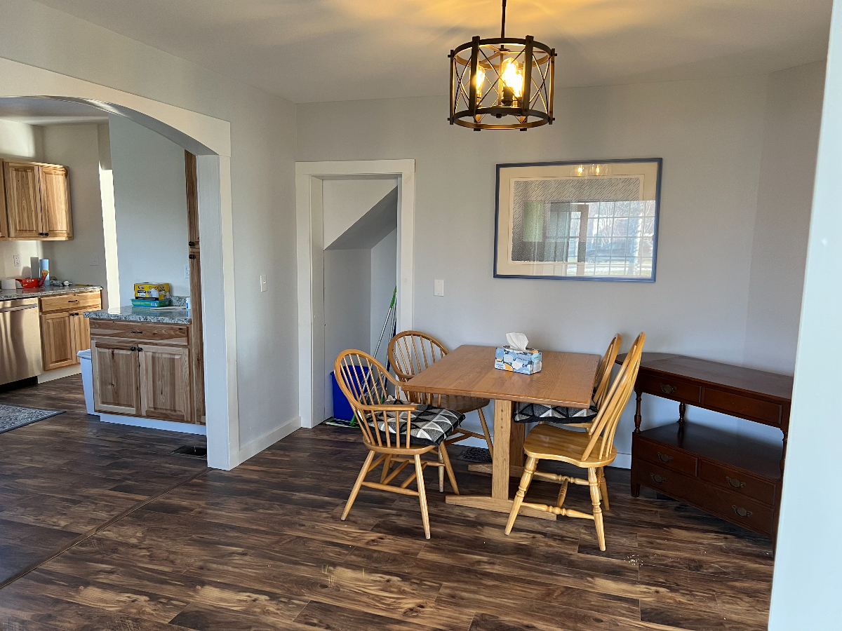 Vermont Farmhouse living - Photo 3