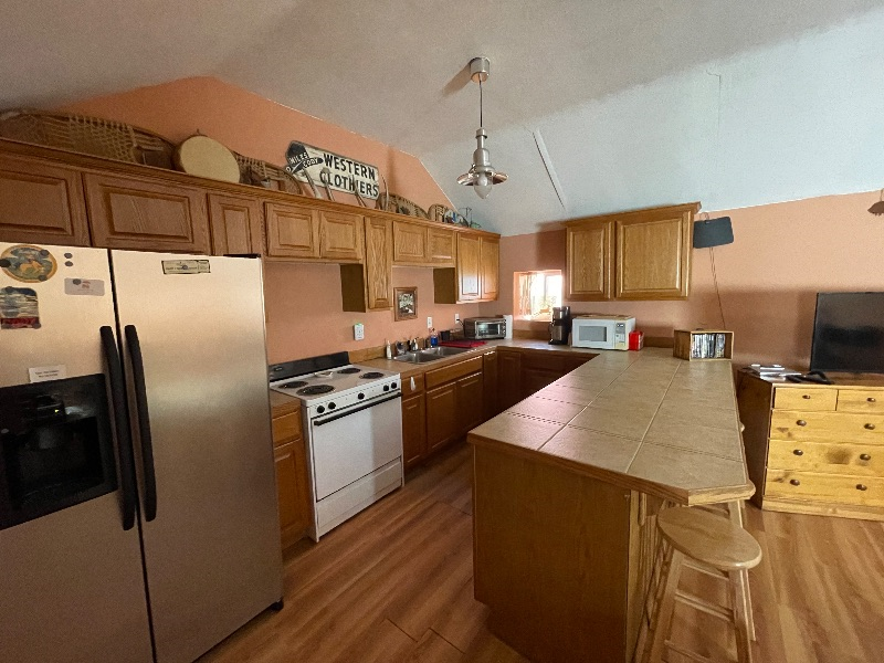 Cody Carriage House - Photo 2