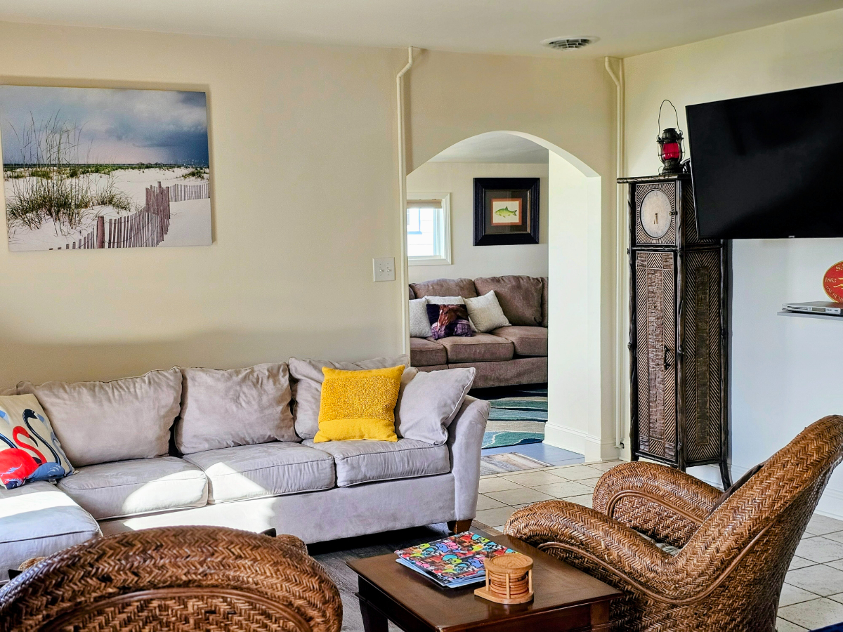 Sunset Ranch on Saratoga Lake in Saratoga Springs - Photo 4
