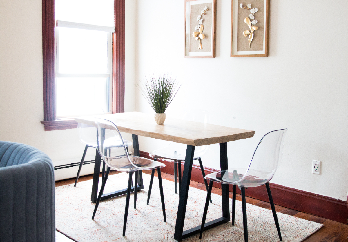 Modern 2BR Apt with Free Parking - Photo 7