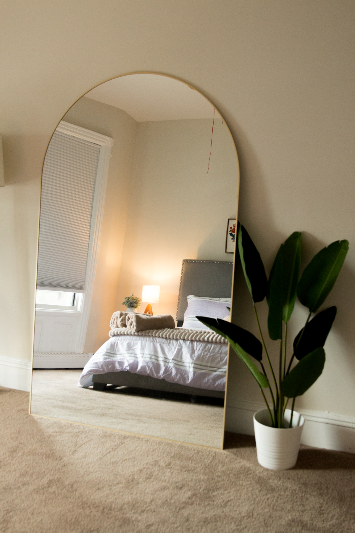Modern 2BR Apt with Free Parking - Photo 8