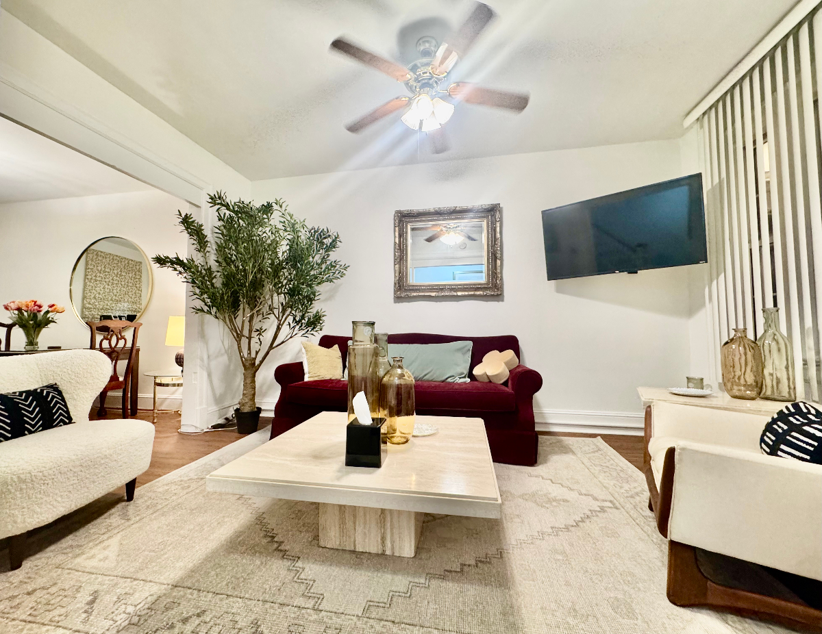 Designer 4Bd/3Ba DC Home w/Parking - Walk to Metro - U St and Medstar - Photo 2