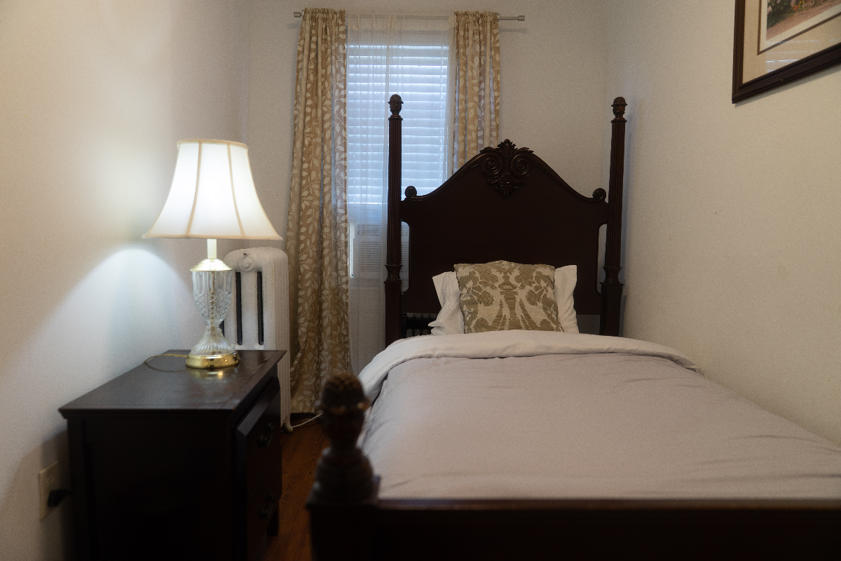 Designer 4Bd/3Ba DC Home w/Parking - Walk to Metro - U St and Medstar - Photo 9