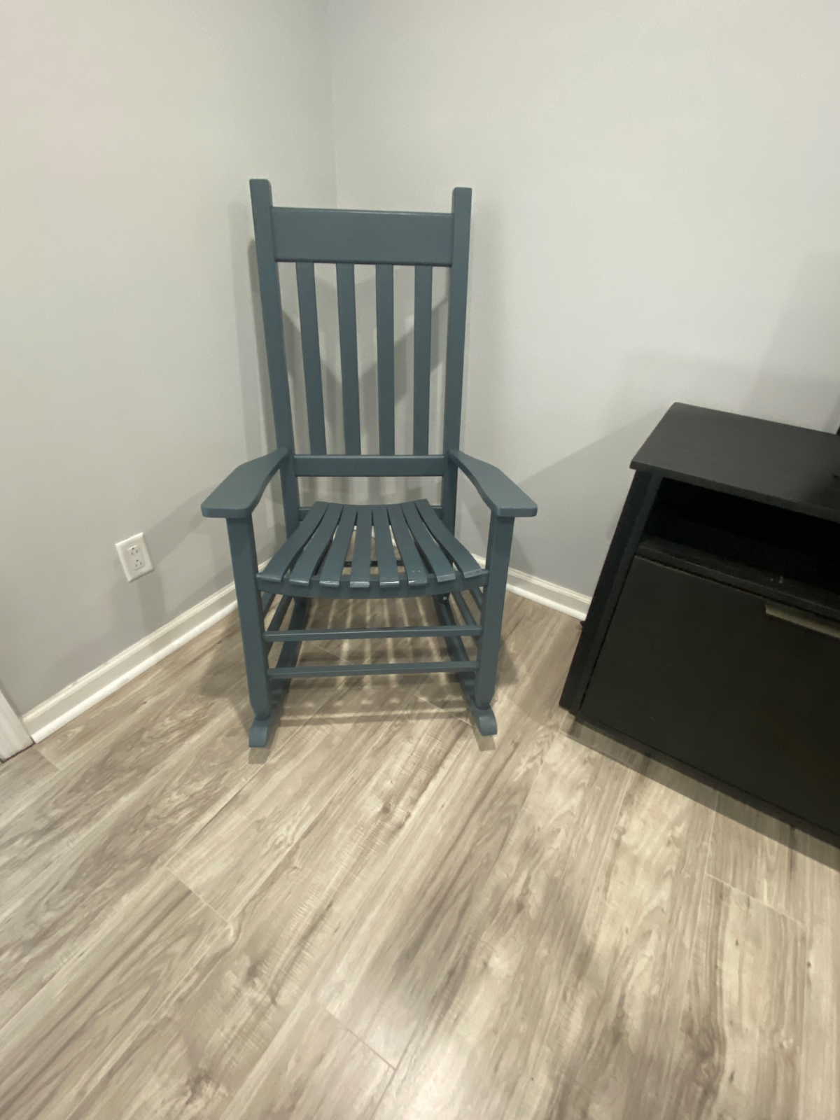 Cozy Room in Bay Shore - Comfortable Living Spacious Backyard and Convenient Location - Photo 5