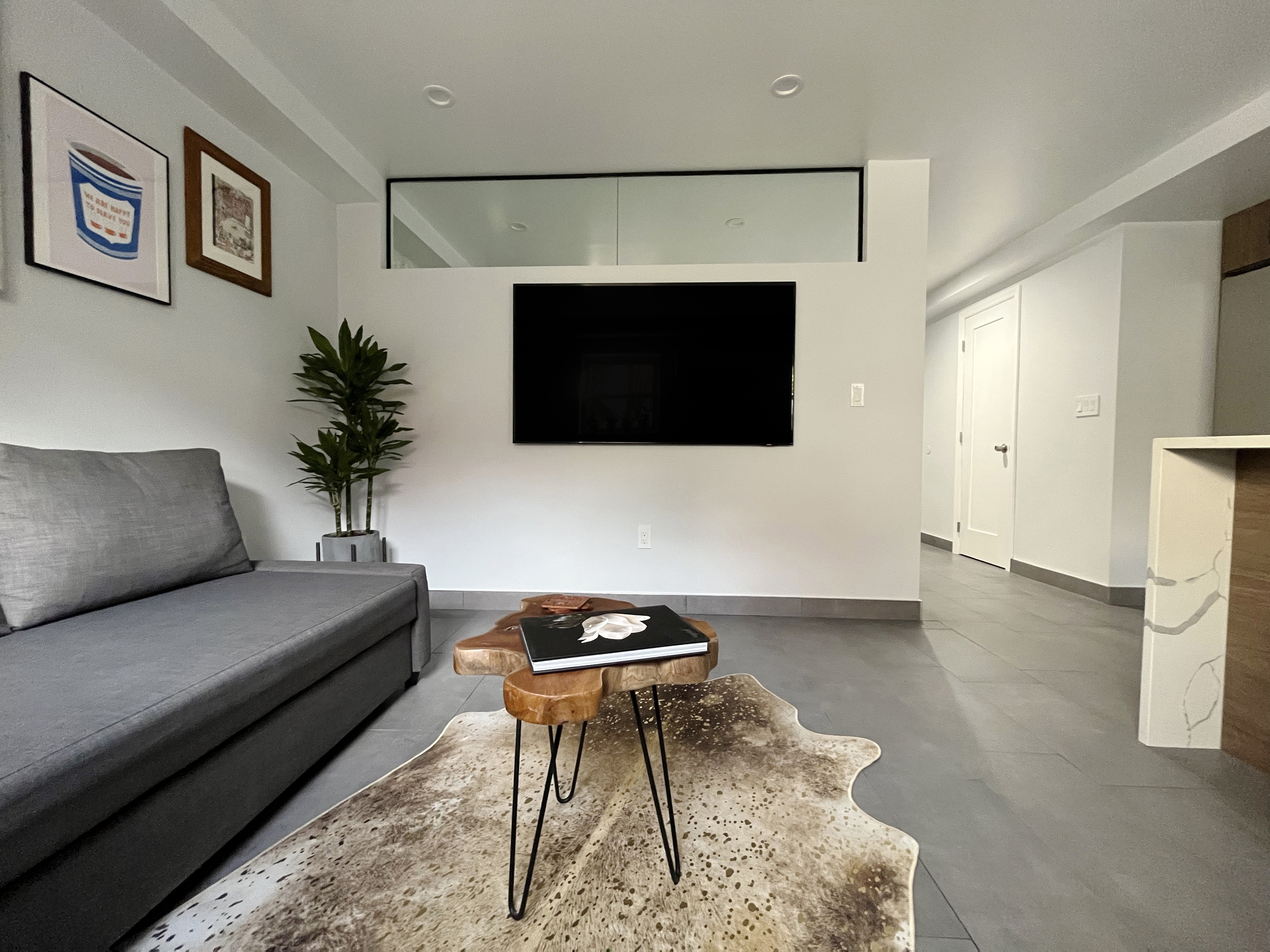 HAR-RTE GARDEN APT - Photo 4