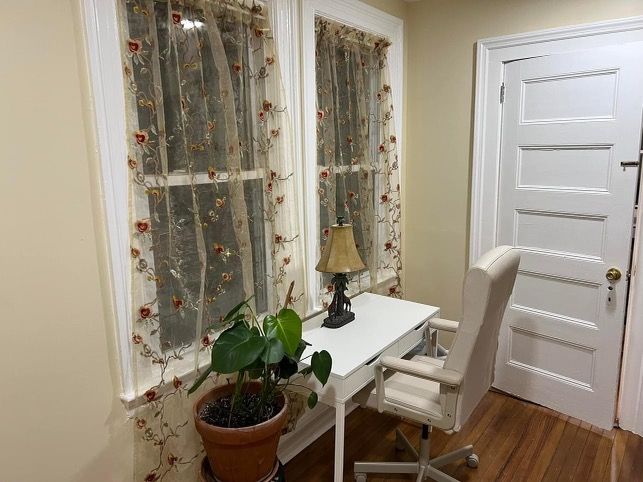 Upscale Rental Within Walking Distance of Richmond University Medical Center - Photo 6