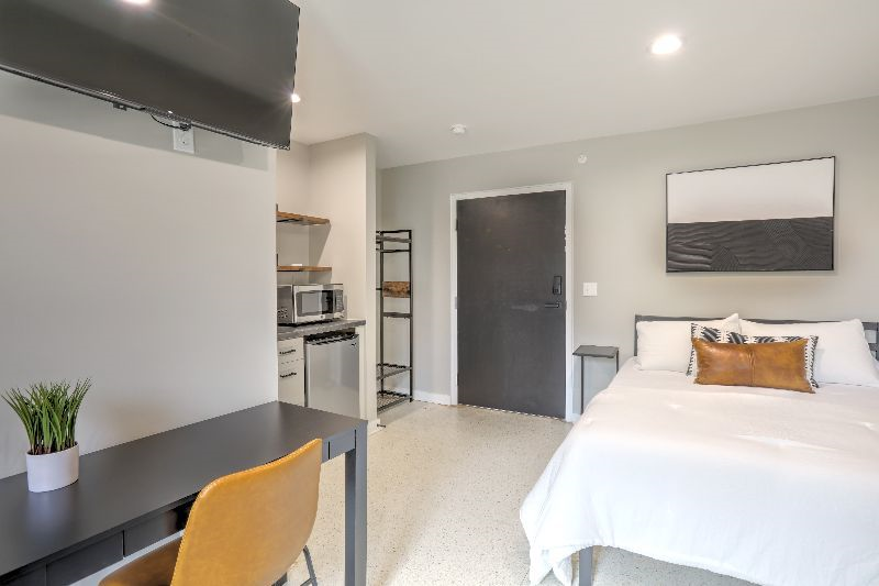Apartment 5