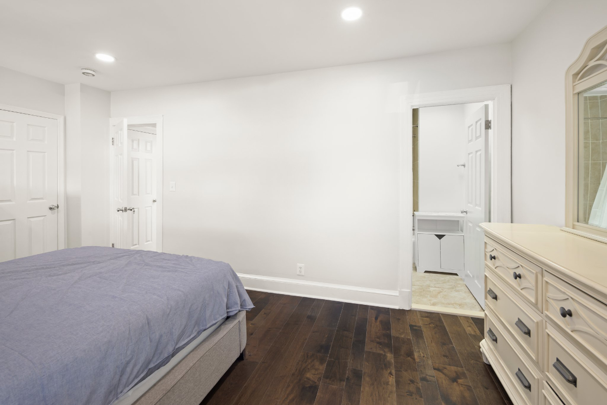 Furnished & Cozy 4B4B with All-Inclusive Amenities - Photo 3