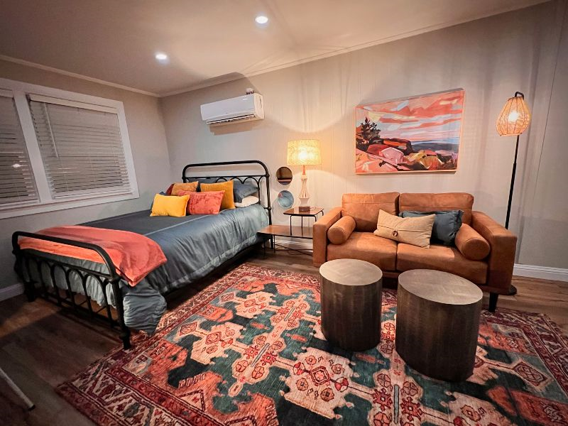 Charming Studio Apartment in Lubbock s Medical District - Convenience and Comfort Combined - Photo 2
