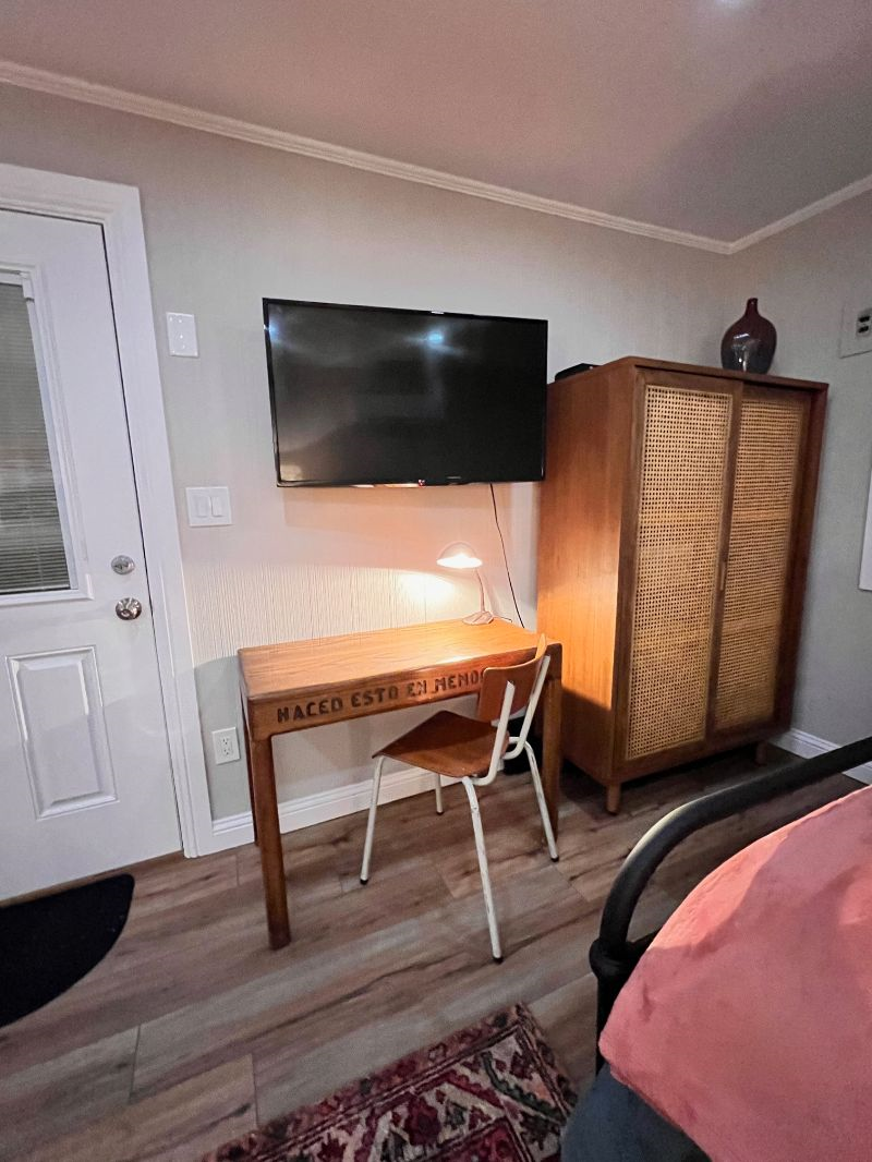 Charming Studio Apartment in Lubbock s Medical District - Convenience and Comfort Combined - Photo 6