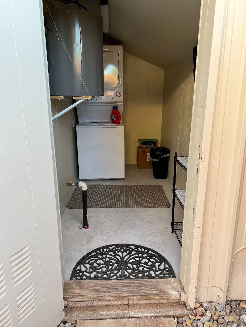 Charming Studio Apartment in Lubbock s Medical District - Convenience and Comfort Combined - Photo 11
