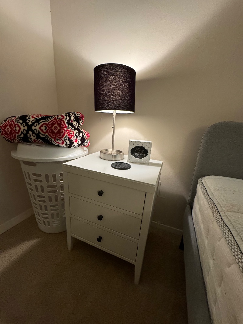 Convenient Peaceful Apartment with public transportation - Photo 8