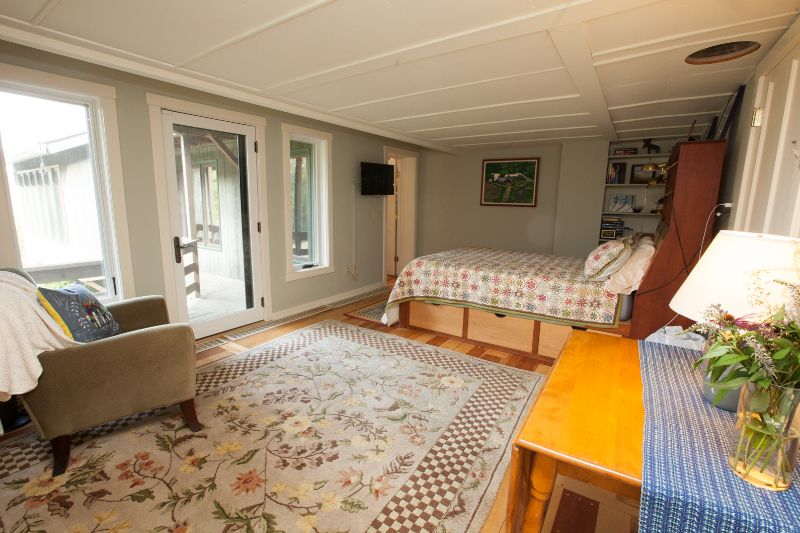 Furnished Home Outside Montpelier Vermont - Photo 10