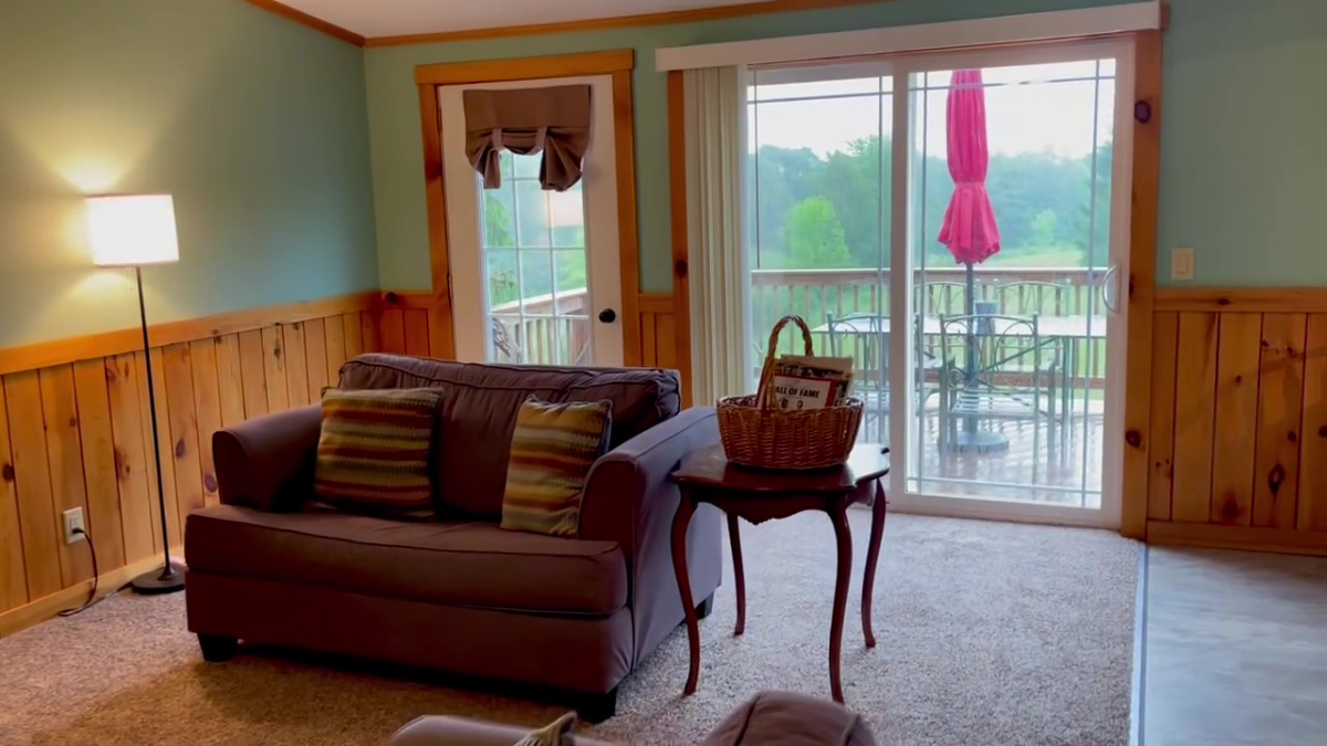Chalet in Cooperstown near Bassett - Photo 5