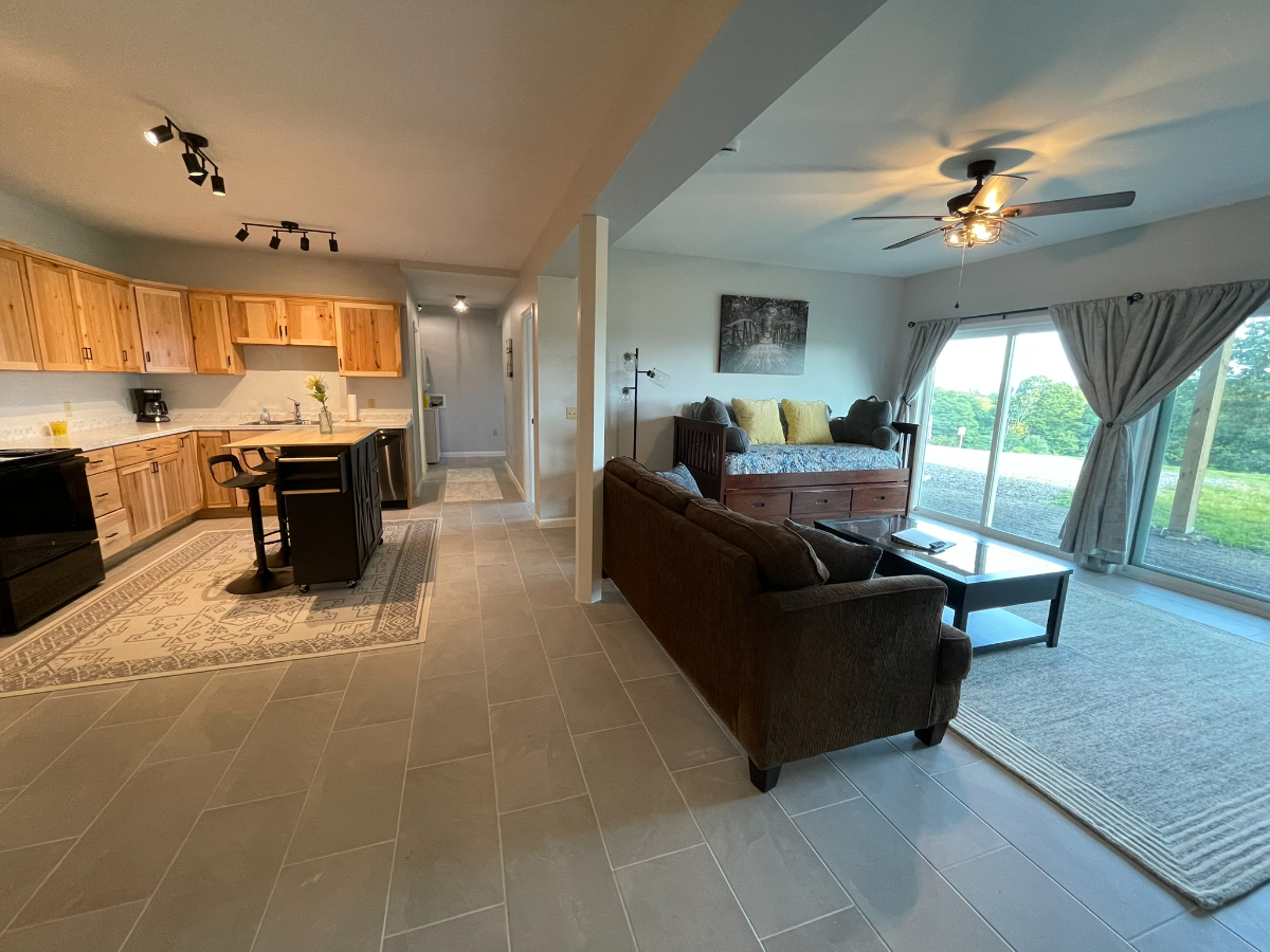 Chalet in Cooperstown near Bassett - Photo 3