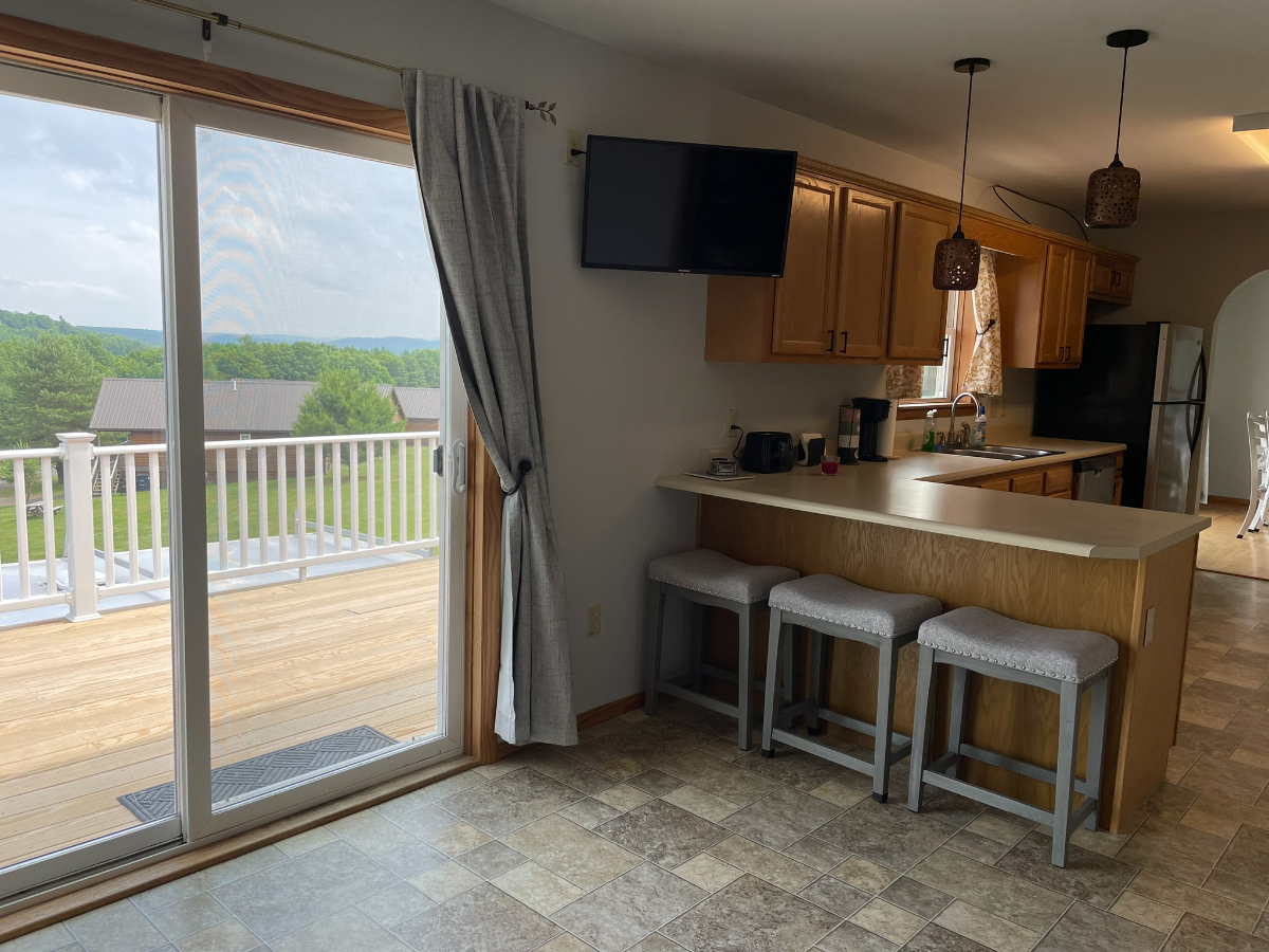 Chalet in Cooperstown near Bassett - Photo 6